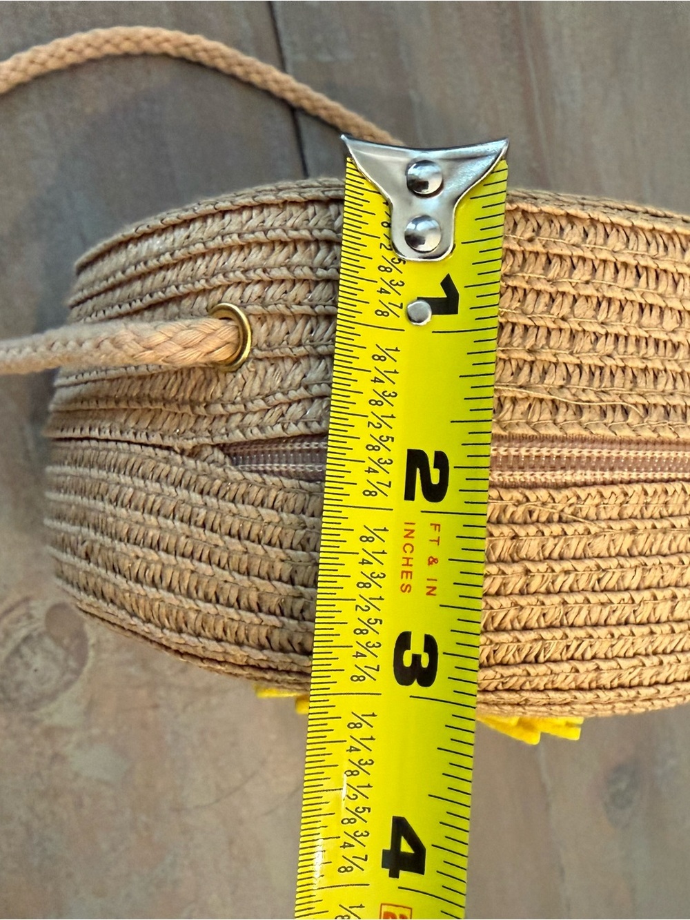 Straw Round Crossbody Bag with Yellow Sunflower Accent - Picture 7 of 12